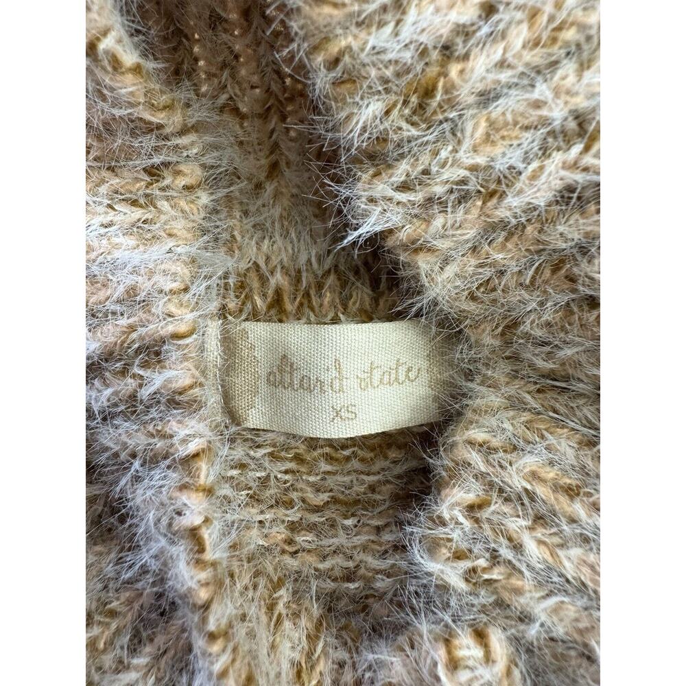 Altar'd State NWT Oatmeal Brown Turtle Neck Knit Cropped Sweater X Small XS - Picture 4 of 7